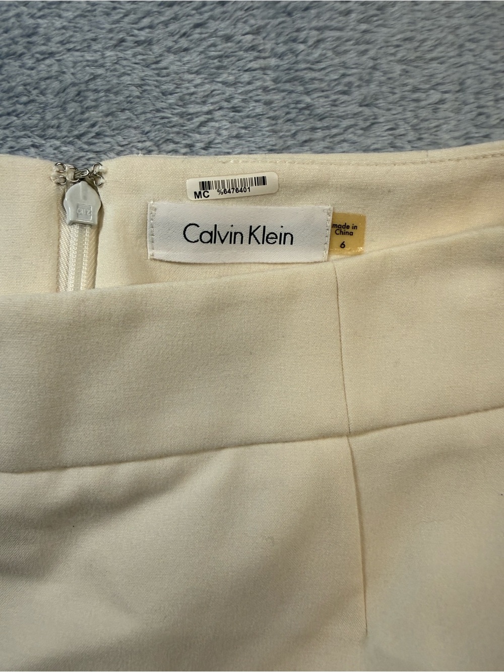 Calvin Klein Cream Pencil Skirt #3223